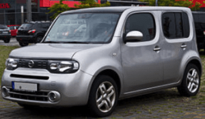 Pulling Right Nissan Cube